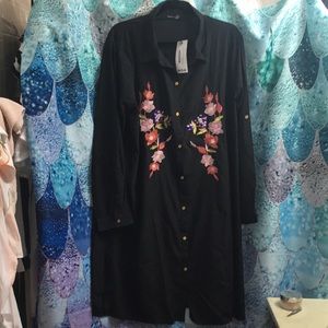 Boohoo plus embroidered black midi shirt dress